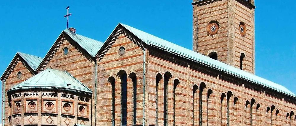Das Konzert findet in der St. Matthäus-Kirche im Kulturforum statt. 