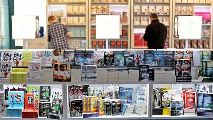 Jetzt werden wieder neue Seiten aufgeschlagen. Die Buchmesse in Leipzig bietet Fragen und Antworten zur Zeit.