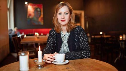 Julia Chevalley im Schwarzen Café 