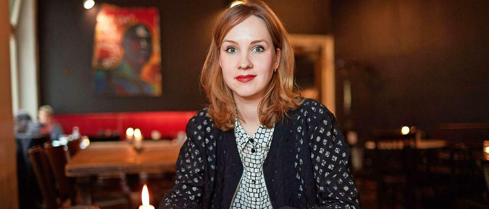Julia Chevalley im Schwarzen Café 