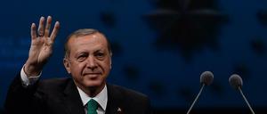 Erdogan räumt erstmals öffentlich ein, dass er eine Niederlage erleiden könnte. 