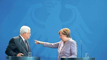 Richtungsweisend. Mahmud Abbas wünscht sich von Deutschland mehr Engagement für Frieden im Nahen Osten. Doch der Einfluss der Bundesregierung in der Region ist nicht sonderlich groß. Das weiß auch Angela Merkel. 