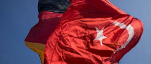 Eng verbunden, aber ein schwieriges Verhältnis: Deutschland und die Türkei.