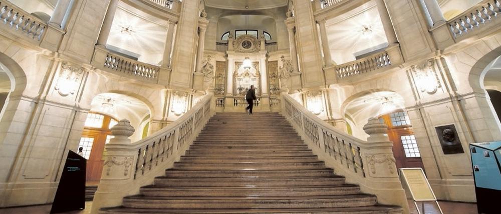Das Berliner Kammergericht verurteilte den 31-Jährigen zu einer Freiheitsstrafe von vier Jahren und drei Monaten Haft.