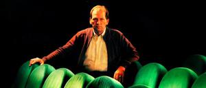 Ein großzügiger Gastgeber. Franz Stadler im Oktober 2006 in seinem Kino.