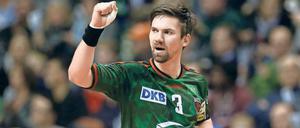 Wir sind wieder da! Der von einer Schulterverletzung genesene Fabian Wiede steht für die neue Angriffslust der Füchse. 