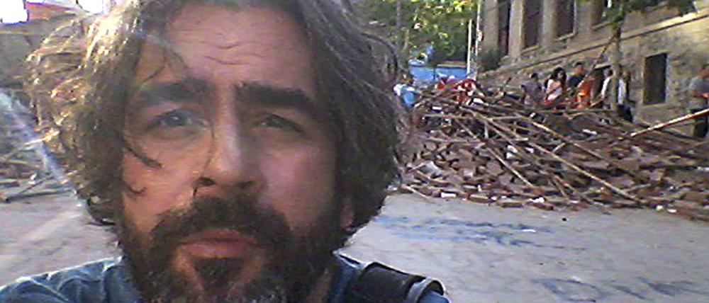 Die Anwälte des deutsch-türkischen Journalisten Deniz Yücel ziehen mit ihrem Widerspruch vor das Verfassungsgericht in Ankara.