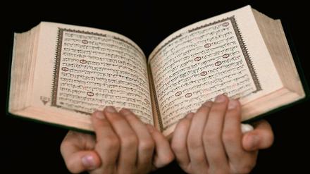 Neue Bundesmittel könnten dabei helfen, die islamischen Theologien an Universitäten breiter aufzustellen, mein der SPD-Bundestagsabgeordnete Swen Schulz.