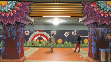 U-Bahnhof Paulsternstrasse (U7 ) in Berlin. 