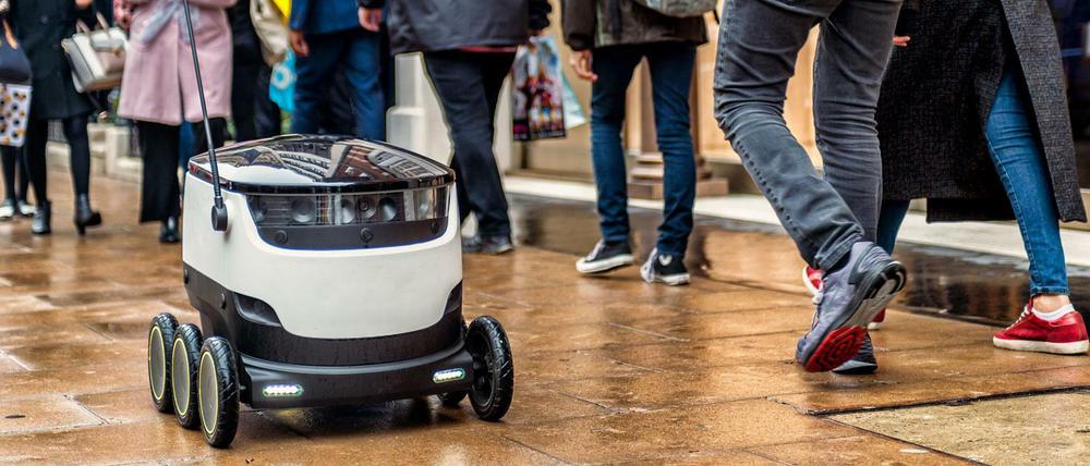 Lieferroboter von Starship: Weltweit sind 100 Fahrzeuge der Skype-Gründer im Einsatz