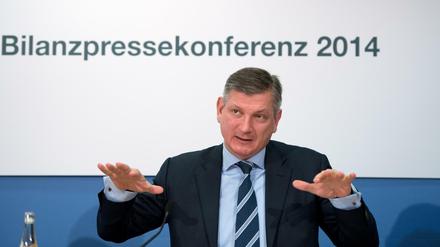Der Vorstandsvorsitzende des Stromnetzbetreibers 50Hertz Transmission GmbH, Boris Schucht, bei einer Pressekonferenz 2015.