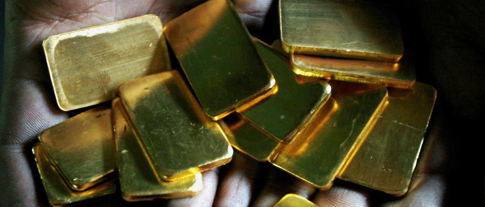 Manche besitzen ein Herz aus Gold, die Diebe aber wohl eher eine Handvoll davon.