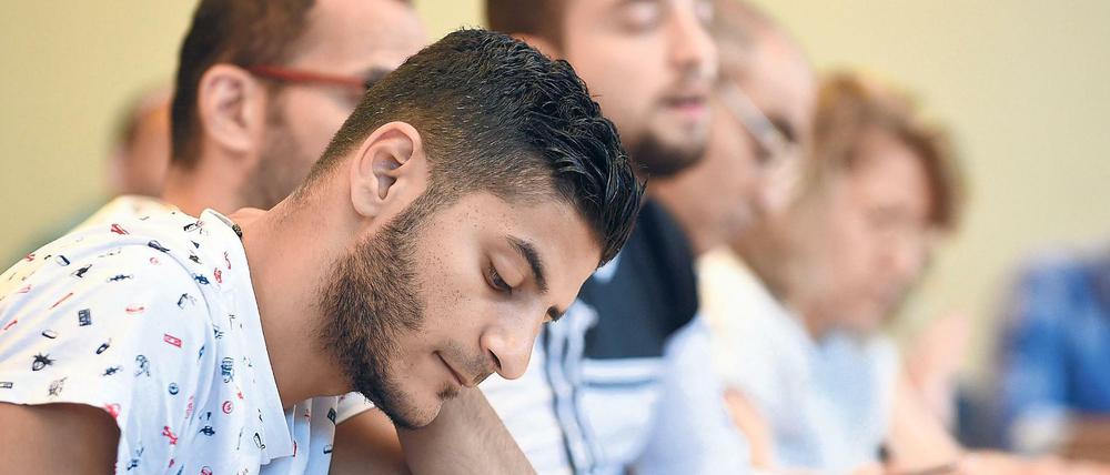 Bevor Flüchtlinge an die Unis können, müssen sie Deutschkurse besuchen. 