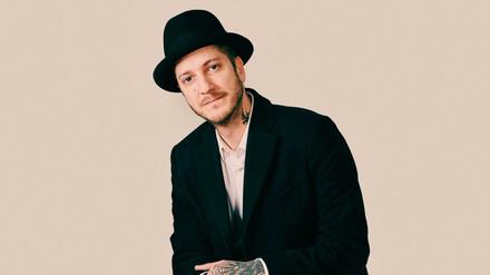 Valentin Hirsch betreibt ein Tattoo-Studio in Neukölln. 