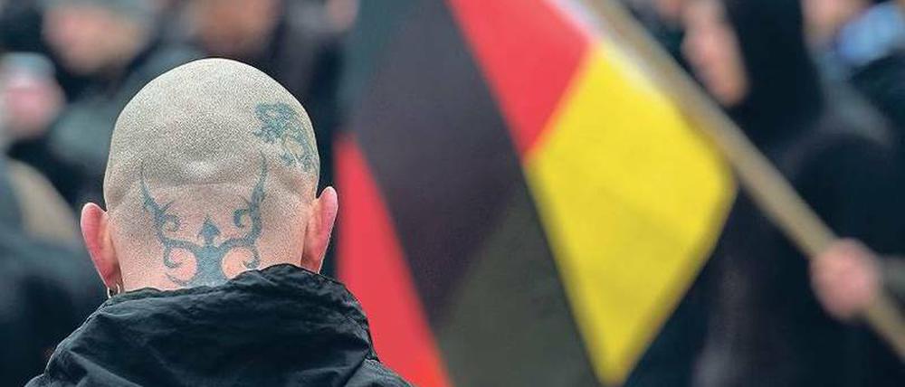 Auf der Flucht. Wer nicht zahlt, muss einsitzen – zwölf der in Brandenburg gesuchten Rechtsextremen sollten eigentlich eine Ersatzfreiheitsstrafe absitzen.
