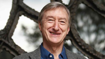 Der britische Autor Julian Barnes hat einen Roman über das Leben des Komponisten Schostakowitsch geschrieben.