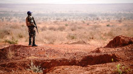 Die nigrischen Streitkräfte sollen Bedrohungen besser abwehren und die Bevölkerung schützen können.