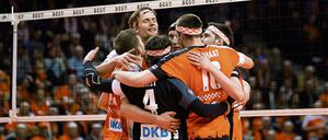 So kann das auch international laufen. Die Volleys nach dem Halbfinaleinzug in der Bundesliga.