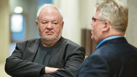 Ex-Hotelier Axel Hilpert (links) und sein Anwalt Matthias Schöneburg.