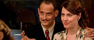 Kommen sich näher: David (Moritz Bleibtreu) und Special Agent Sara Simon (Antje Traue)