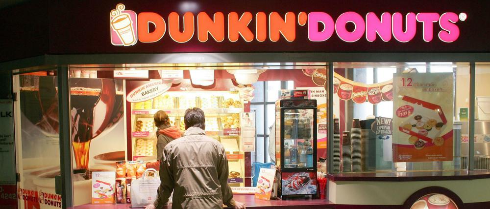 Eine Filiale von Dunkin' Donuts in Berlin.