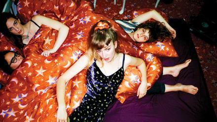 Energiegeladener Indierock: The Big Moon mit "Love in the 4th Dimension".