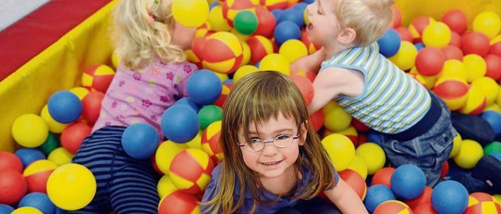 Alles so schön kafkaesk hier: Kinder in einer Kita.