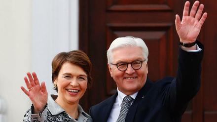 Lächeln, immer lächeln. Das kann ganz schön anstrengend sein. 