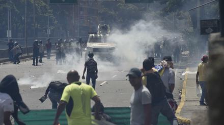 Schwere Krawalle in der venezolanischen Hauptstadt Caracas.