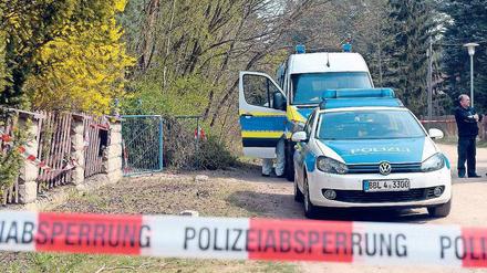 Ermittlungen am Tatort. Die Tat wurde am Sonnabend von Polizisten entdeckt, aber erst am Montag öffentlich bekannt