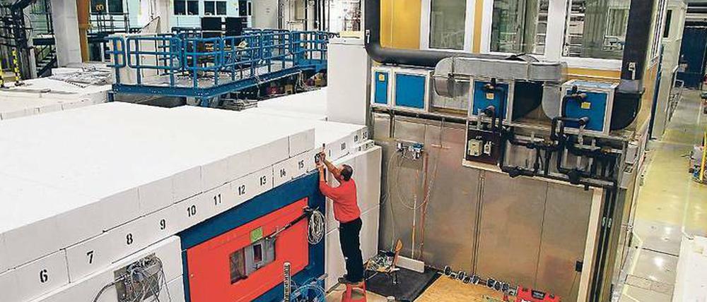 Blick in die Betriebs- und Experimentierräume der Reaktoranlage. Aber die Tage des Wannsee-Reaktors sind gezählt. 