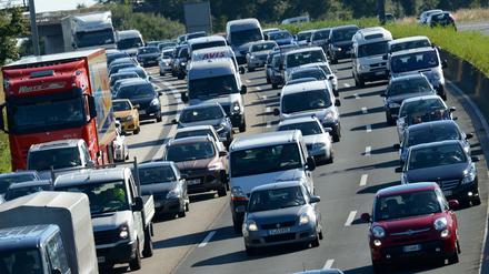 Weniger angewiesen auf das Auto, das würde das Leben besser machen. Das sagen 91 Prozent der Deutschen. 