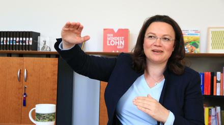 Andrea Nahles (SPD), seit Dezember 2013 Bundesministerin für Arbeit und Soziales, in ihrem Büro in Berlin-Mitte.