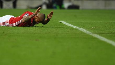 Einmal drin, dann daneben. Arturo Vidal.
