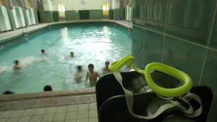 Die Berliner Bäder-Betriebe schränken privaten Schwimmunterricht ein. Zu Recht wie jetzt ein Gericht entschied.