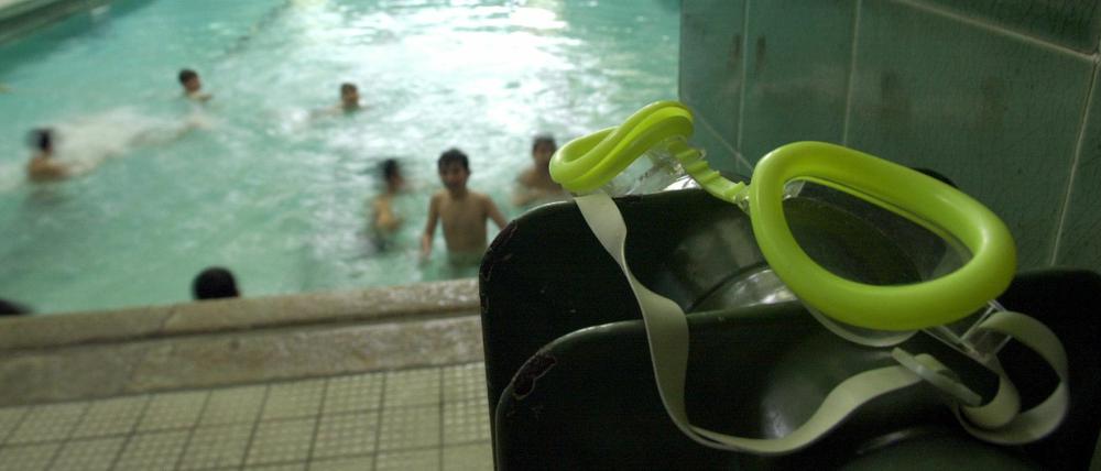 Die Berliner Bäder-Betriebe schränken privaten Schwimmunterricht ein. Zu Recht wie jetzt ein Gericht entschied.