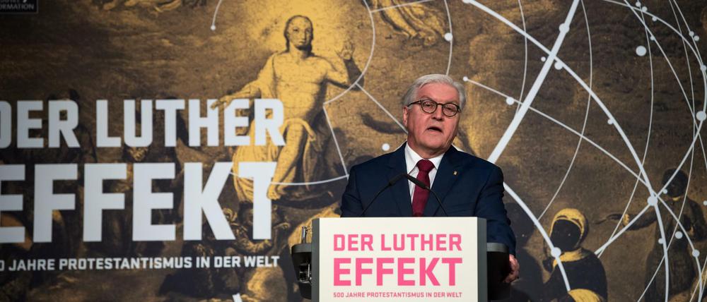 Bundespräsident Frank-Walter Steinmeier eröffnete am 11.04.2017 die Ausstellung "Der Luthereffekt. 500 Jahre Protestantismus in der Welt" im Martin-Gropius-Bau in Berlin.