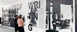 Parolen der Gegenwart. Die Installation „Shot him in the face“ von Adam Pendleton.