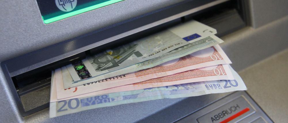 Geldabheben wird zukünftig teurer