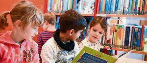 Nicht alle Kinder sind automatisch gut aufgehoben - Jugendämter sind für viele eine wichtige Anlaufstelle.