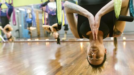 Abhängen. Nach vier Tagen ohne Yoga weiß unsere Autorin nicht, wo ihr der Kopf steht. 