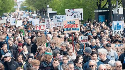 Make science great again. In Berlin wurde wie in vielen anderen Städten weltweit demonstriert. 