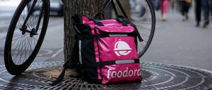 Foodora-Kuriere bringen Unternehmenskunden bald auch Häppchen für´s Meeting.