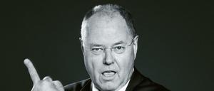 Intelligent, schneidend - und manchmal unbeherrscht: Peer Steinbrück im Wahlkampfendspurt auf dem Titel des "SZ-Magazins".