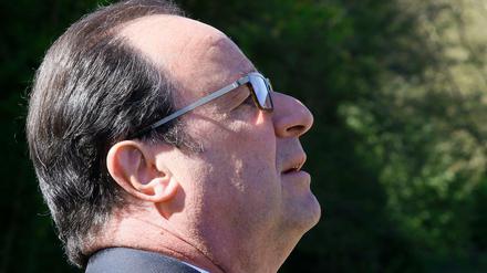 Der scheidende Präsident Francois Hollande am Wahltag.