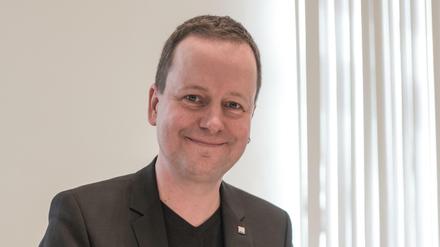 Kultursenator Klaus Lederer (Die Linke) vor Beginn der Sitzung des Kulturausschusses. 