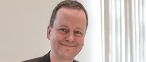 Kultursenator Klaus Lederer (Die Linke) vor Beginn der Sitzung des Kulturausschusses. 