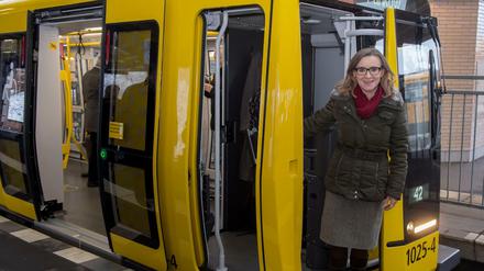 Grünes Licht. Die BVG-Vorstandsvorsitzende Sigrid Evelyn Nikutta darf sich über eine gute Bilanz freuen.
