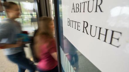 Die Abiturprüfungen haben begonnen. 