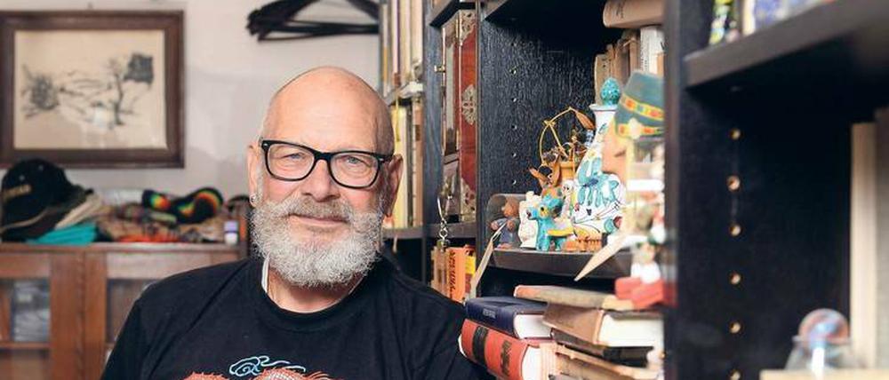 Mit guten Beziehungen. Fritz Schmehling, 75, sagt, dass er immer Glück hatte. Weil seine Familie zu ihm hielt. Und dass er nach 1963 nie mehr erwischt wurde.